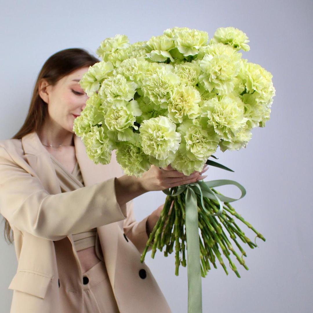 Гвоздика Green