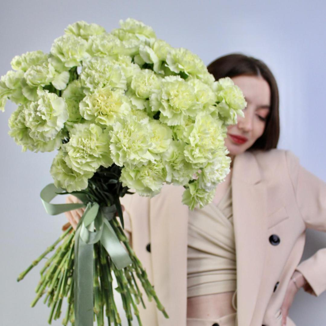 Гвоздика Green