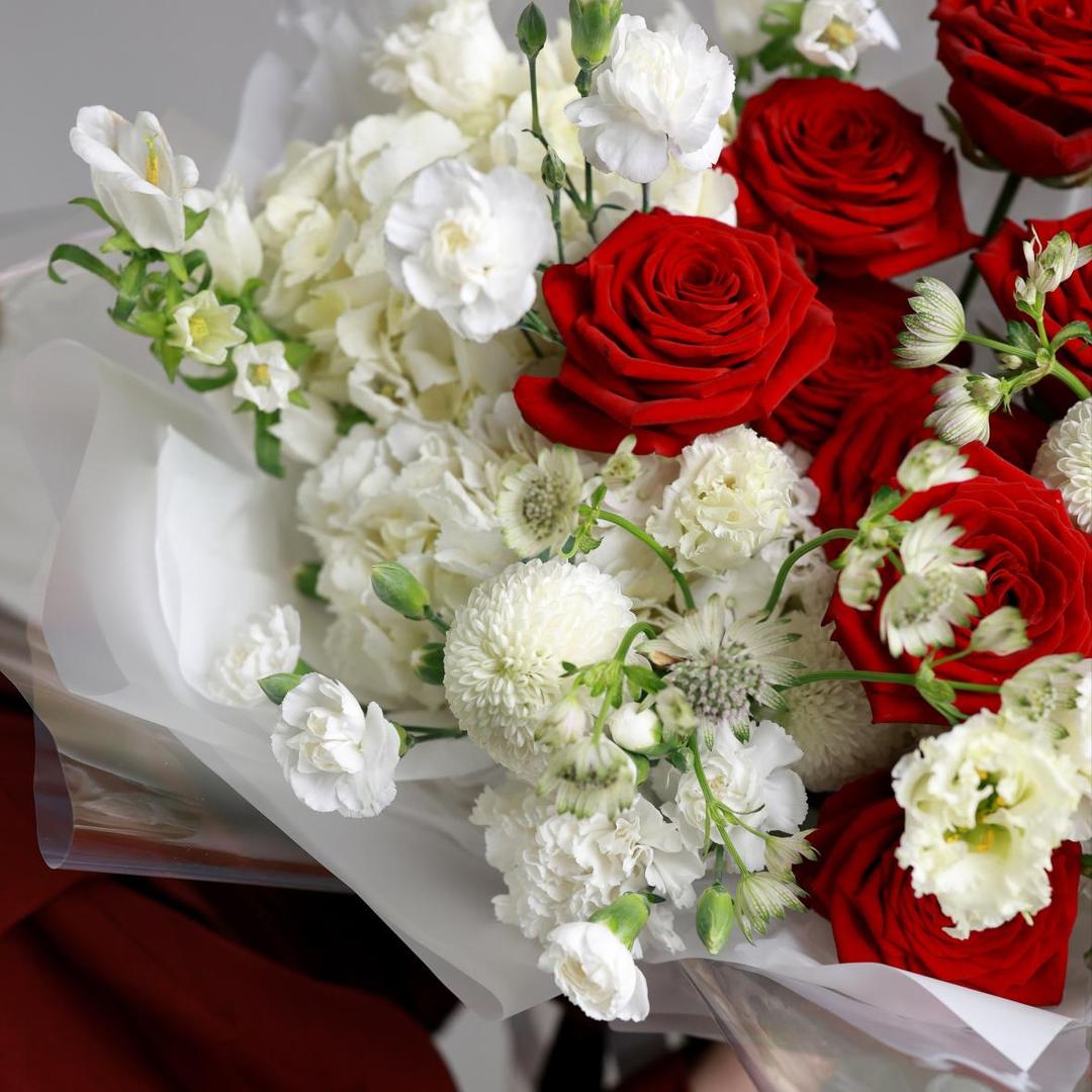 КБ букет с розами